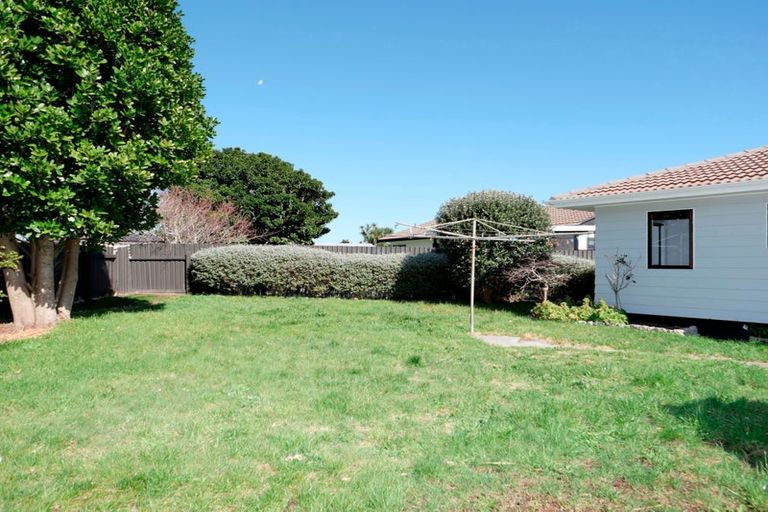 Photo of property in 19 Linwood Drive, Paraparaumu, 5032
