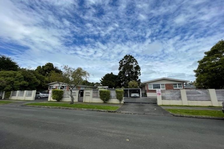 Photo of property in 9/11 Oakland Avenue, Papatoetoe, Auckland, 2025