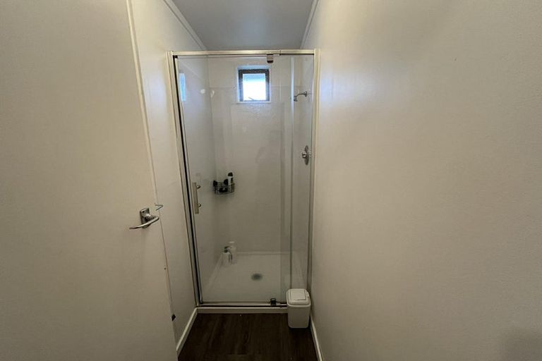 Photo of property in 32 Strathmore Avenue, Levin, 5510