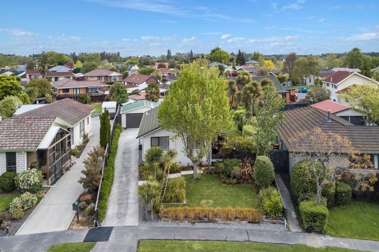 Photo of property in 11 Townshend Crescent, Halswell, Christchurch, 8025