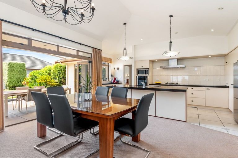 Photo of property in 31 Inverness Drive, Pyes Pa, Tauranga, 3112