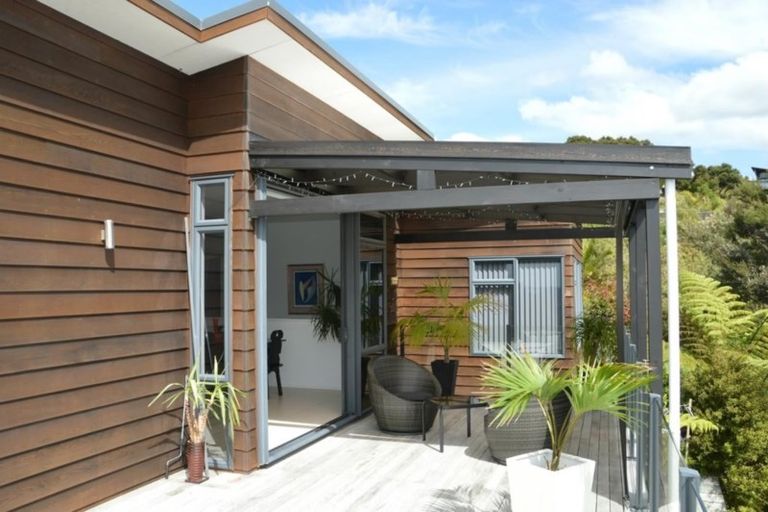 Photo of property in 23 Point Veronica Drive, Opua, 0200