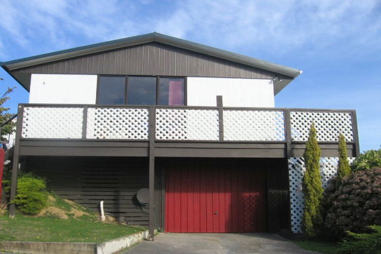 Photo of property in 5 Kivell Street, Ranui, Porirua, 5024