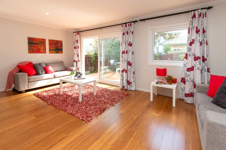 Photo of property in 1/672 Whangaparaoa Road, Stanmore Bay, Whangaparaoa, 0932