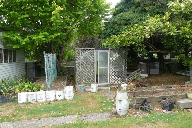 Photo of property in 245 Pomona Street, Strathern, Invercargill, 9812