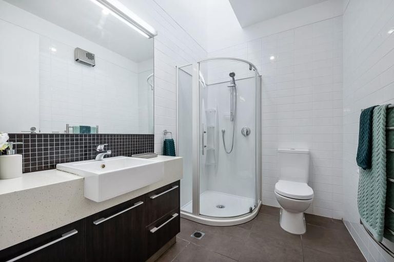 Photo of property in Urbis Apartments, 5/5 Raroa Road, Hutt Central, Lower Hutt, 5010