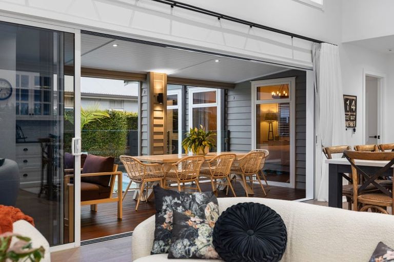 Photo of property in 6 Mollisia Lane, Papamoa Beach, Papamoa, 3118