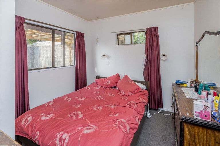 Photo of property in 34 Manuka Street, Otaki Beach, Otaki, 5512