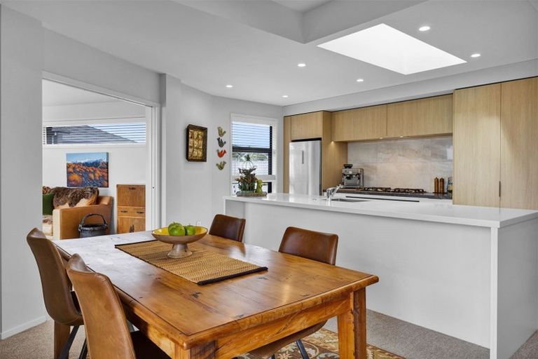 Photo of property in 5 Ashwood Lane, Bell Block, New Plymouth, 4312