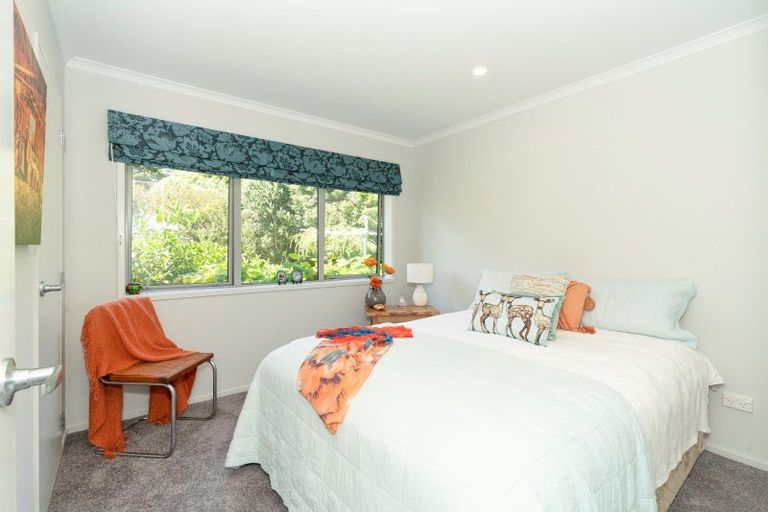 Photo of property in 37 Oakland Lane, Shannon, Palmerston North, 4474