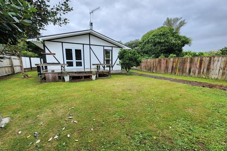 Photo of property in 77a Pahiatua Street, Hokowhitu, Palmerston North, 4410