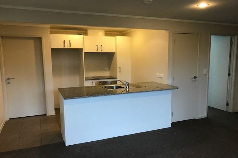 Photo of property in 145 Hutchinsons Road, Bucklands Beach, Auckland, 2014