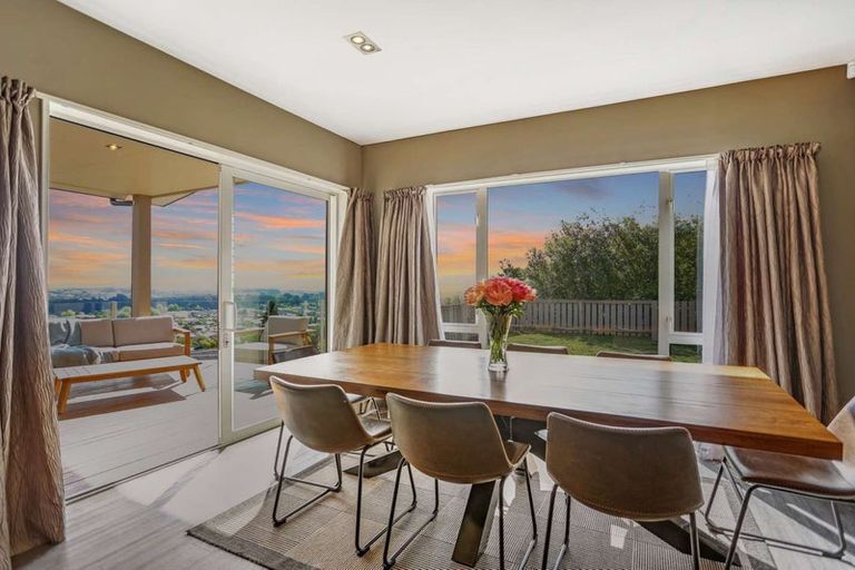 Photo of property in 11 Lucknow Place, Cashmere, Christchurch, 8022