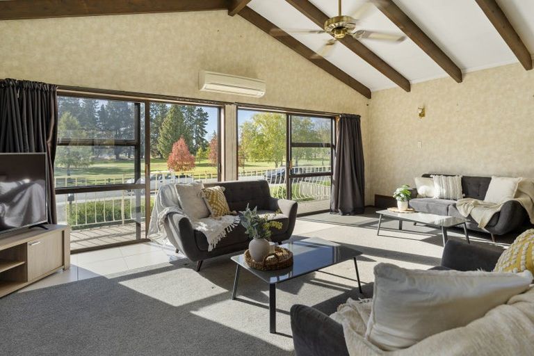 Photo of property in 66 Neplusultra Street, Cromwell, 9310