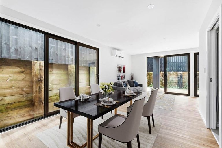 Photo of property in 17 Pukakaho Lane, Papatoetoe, Auckland, 2025