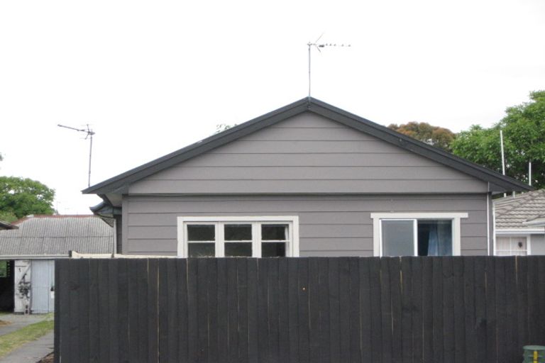 Photo of property in 1/34 Whitmore Street, Edgeware, Christchurch, 8013