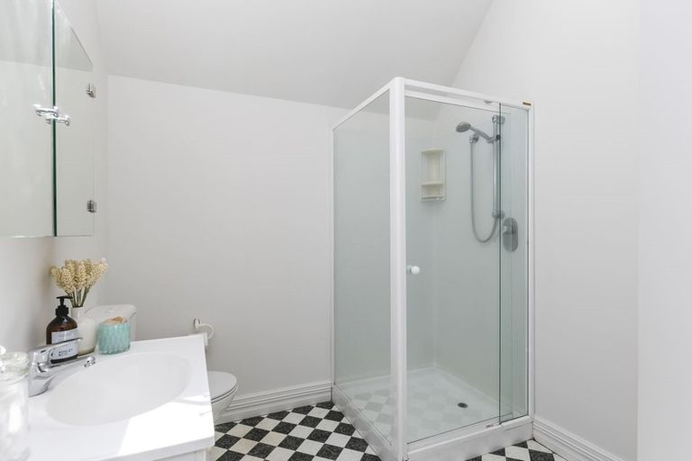 Photo of property in 9 Murphy Street, Thorndon, Wellington, 6011