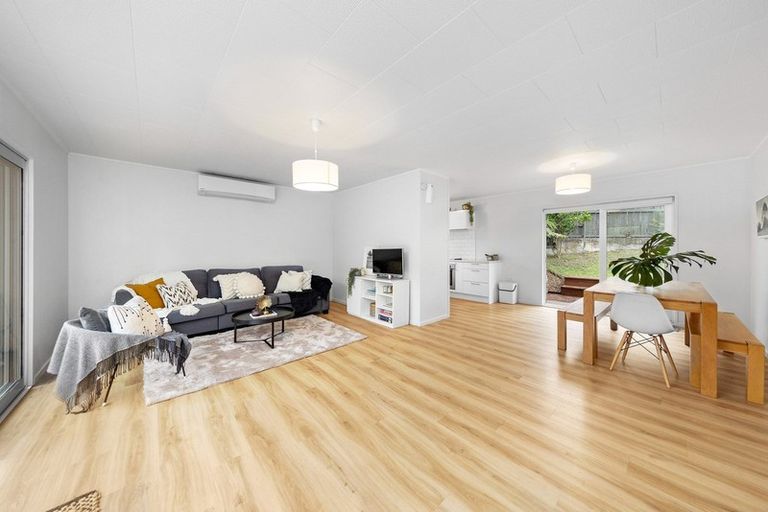 Photo of property in 1/150 Seabrook Avenue, New Lynn, Auckland, 0600
