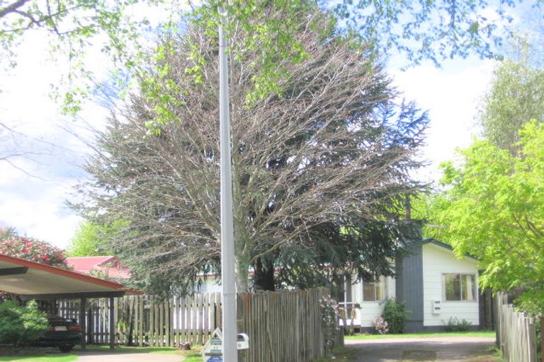 Photo of property in 9 Thackeray Place, Owhata, Rotorua, 3010