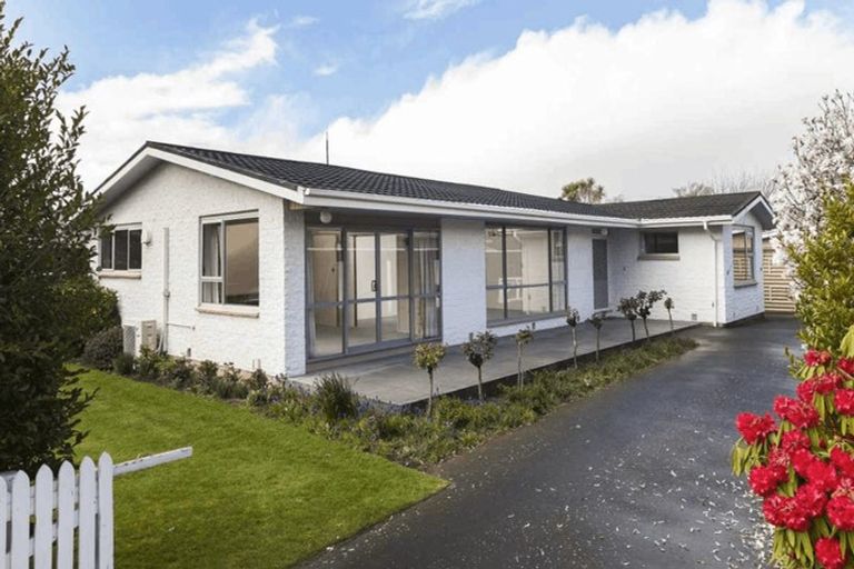 Photo of property in 309 Waimairi Road, Ilam, Christchurch, 8041