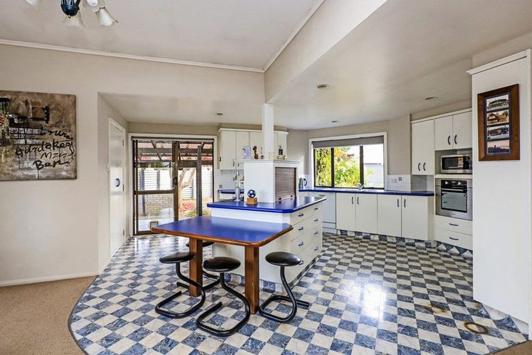 Photo of property in 301 Leo Street, Akina, Hastings, 4122