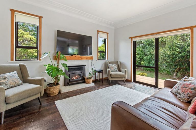 Photo of property in 9 Peak Road, Kaukapakapa, Helensville, 0875