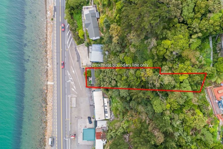 Photo of property in 517c Marine Drive, Sunshine Bay, Lower Hutt, 5013