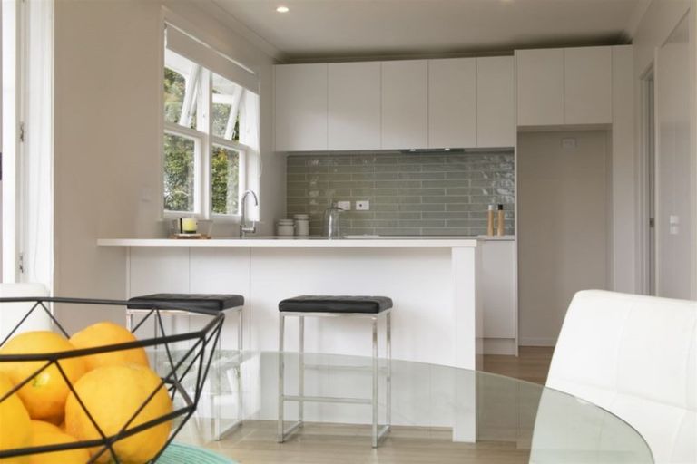 Photo of property in 54 Riverhead Road, Kumeu, 0810