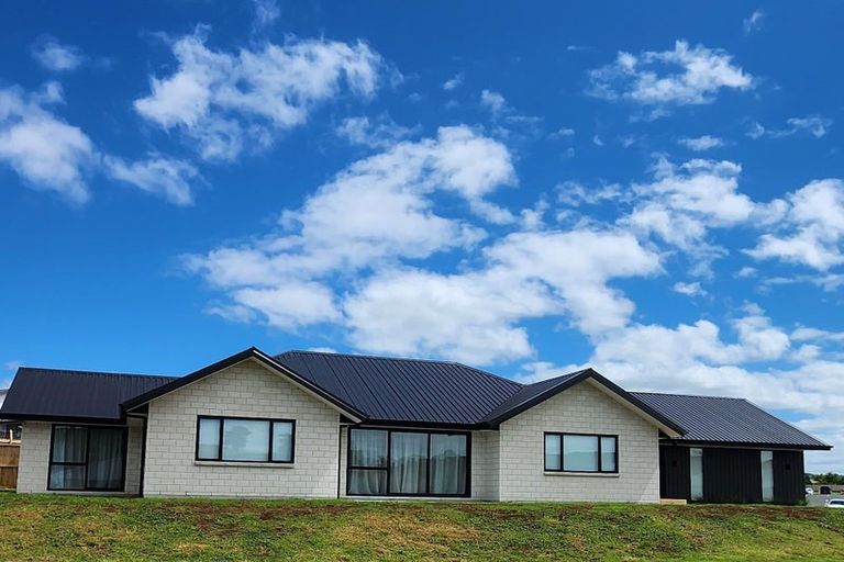 Photo of property in 11 Harrison Drive, Tikipunga, Whangarei, 0112