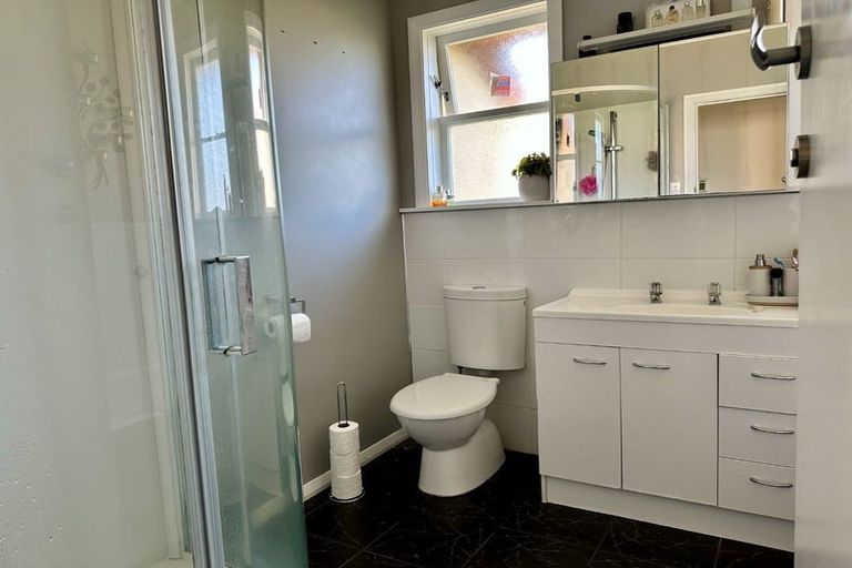 Photo of property in 26 Cardiff Street, Awapuni, Palmerston North, 4412