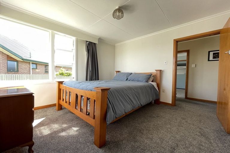 Photo of property in 49 Park Street, Winton, 9720