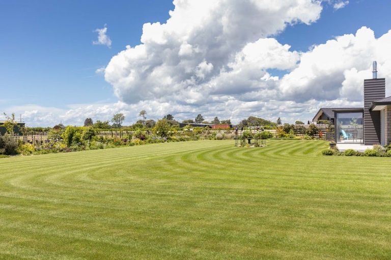 Photo of property in 523 Ngatimaru Road, Tikorangi, Waitara, 4383