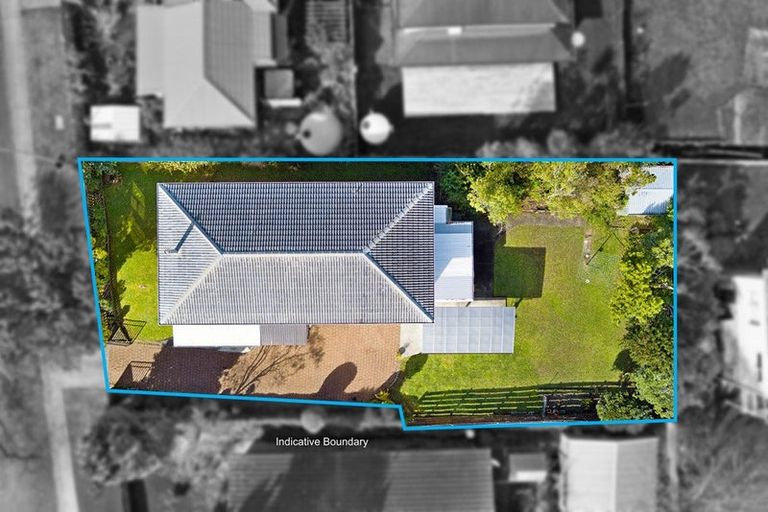 Photo of property in 4 Seakens Way, Glen Eden, Auckland, 0602