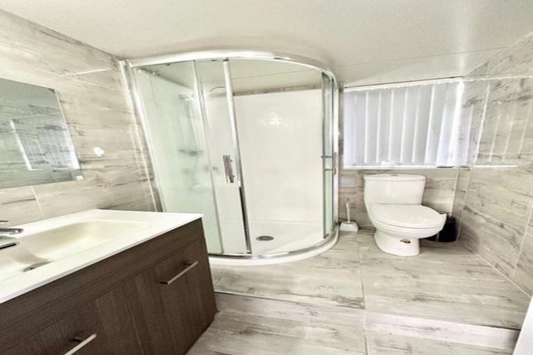 Photo of property in 128 Grafton Road, Grafton, Auckland, 1010