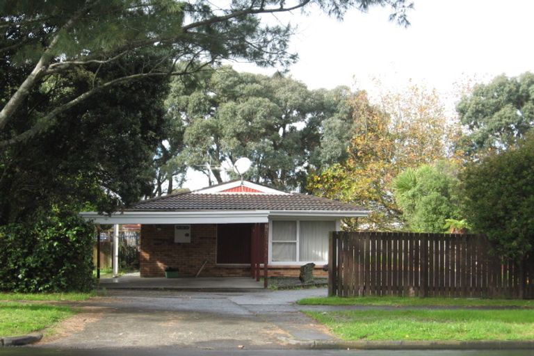 Photo of property in 1/178 Gossamer Drive, Pakuranga Heights, Auckland, 2010