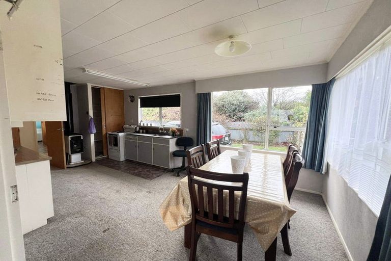 Photo of property in 5 Tait Place, Carterton, 5713