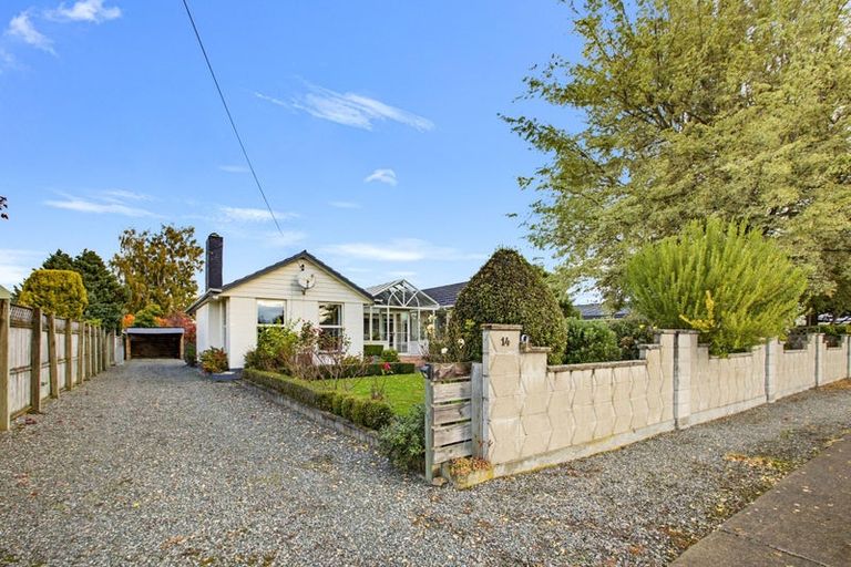 Photo of property in 14 Lincoln Street, Riversdale, 9776