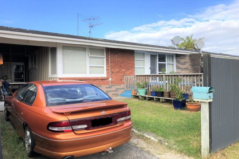 Photo of property in 3/50 Old Lake Road, Narrow Neck, Auckland, 0624