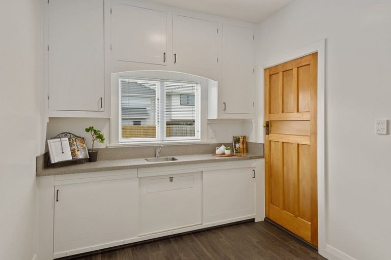 Photo of property in 162 Clarence Street, Riccarton, Christchurch, 8011