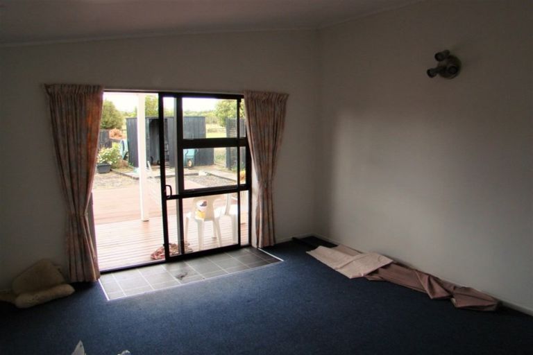 Photo of property in 49 Kath Henry Lane, Drury, 2113