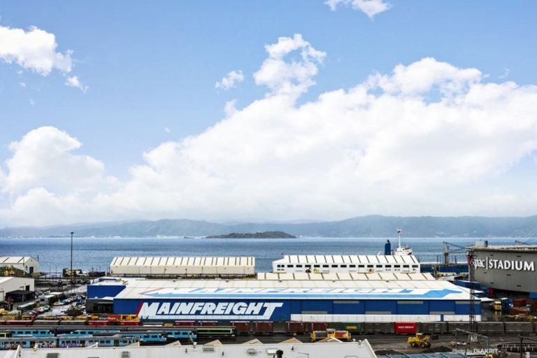 Photo of property in Hobson Court Flats, 74/70 Hobson Street, Thorndon, Wellington, 6011