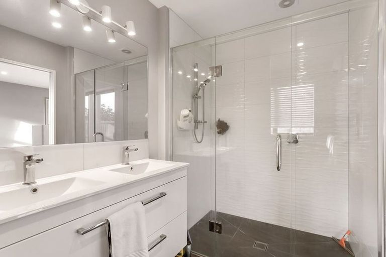 Photo of property in 4 Black Rock Way, Prebbleton, 7604