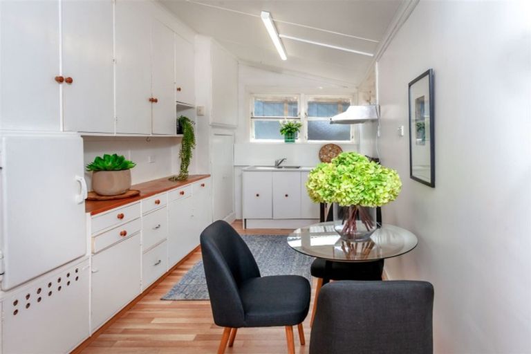 Photo of property in 110 Karaka Road, Thames, 3500