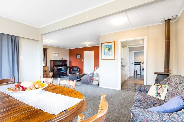 Photo of property in 4 Arawhata Road, Paraparaumu, 5032