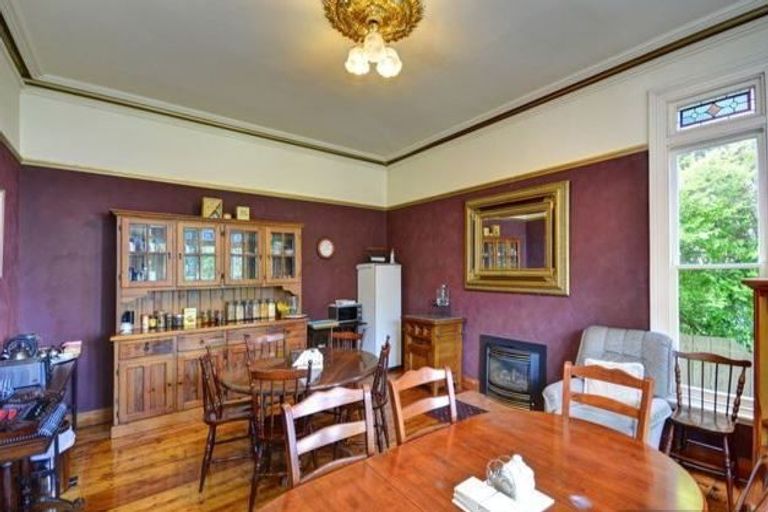 Photo of property in Grandview, 2 Grant Street, Dunedin Central, Dunedin, 9016