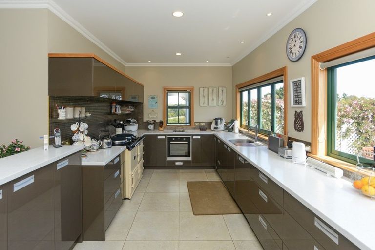 Photo of property in 238 Poraiti Road, Poraiti, Napier, 4182