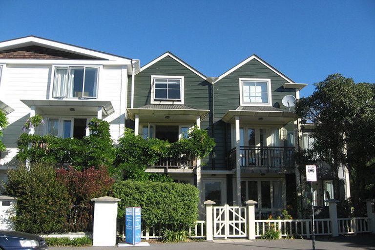 Photo of property in 85c Beach Road, Akaroa, 7520