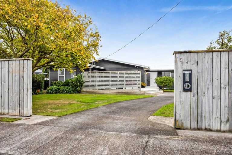 Photo of property in 15 Davidson Street, Hawera, 4610