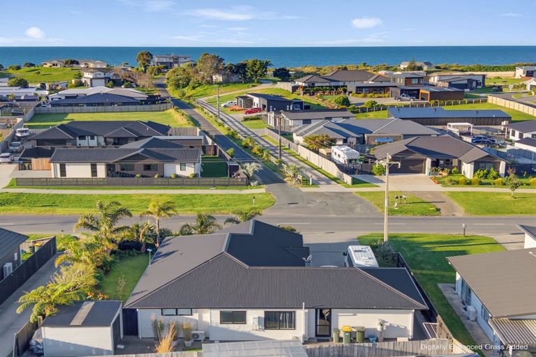 Photo of property in 48 Bunyan Road, Coastlands, Whakatane, 3120