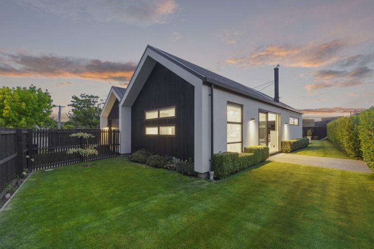 Photo of property in 38 Colwyn Street, Bryndwr, Christchurch, 8053